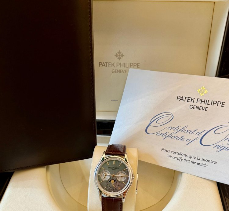Patek Philippe Perpetual Calendar Advanced Research - Never Polished