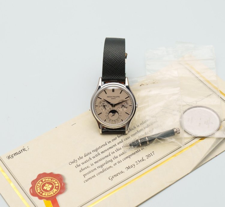 Patek Philippe Perpetual Calendar Archive Paper Perpetual Calendar 5140g 5140 White Gold