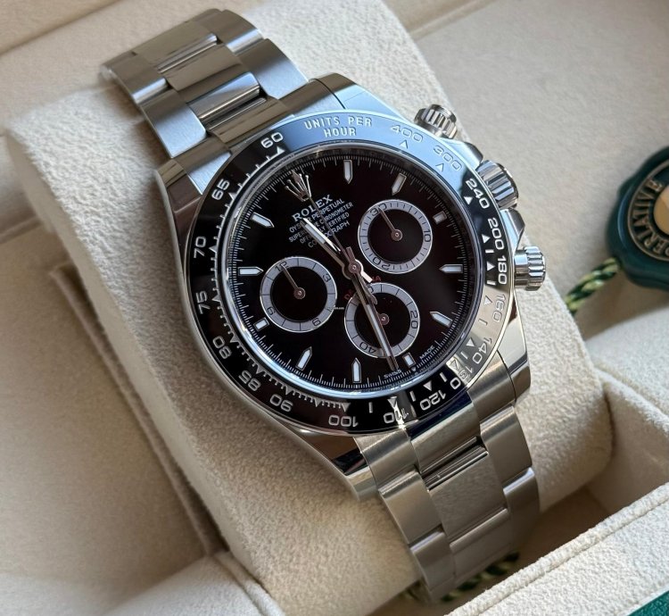 Rolex Daytona Ref 126500ln - 2024 - Lc100 - Black Dial - Fullset