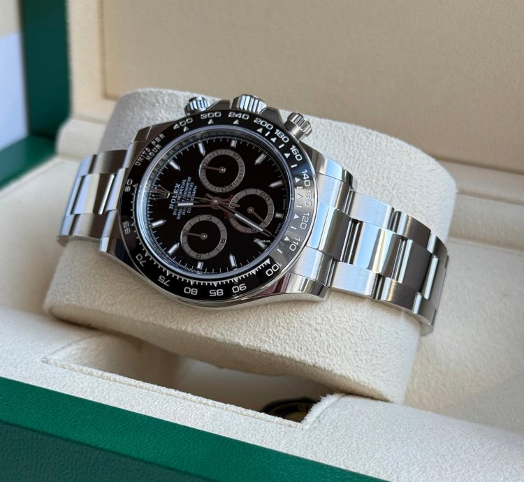 Rolex Daytona Ref 126500ln - 2024 - Lc100 - Black Dial - Fullset