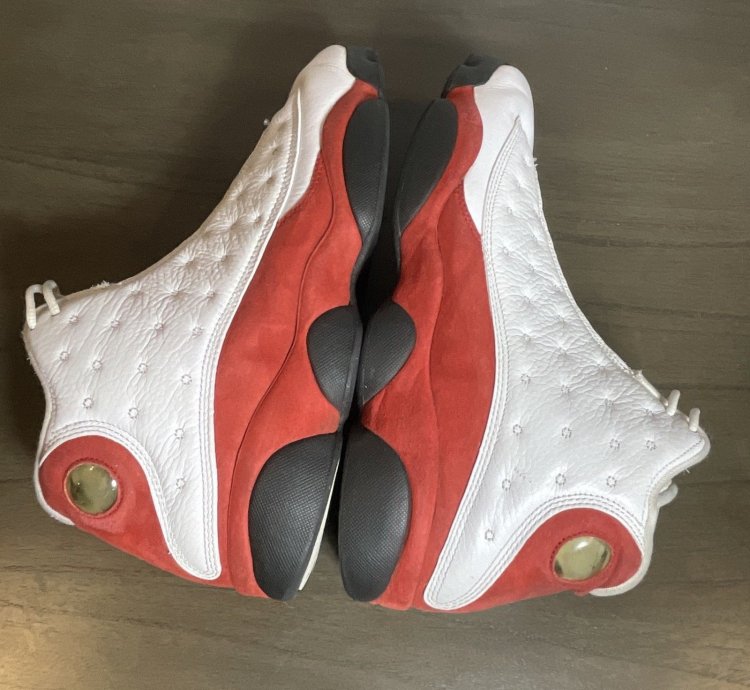 414571-101 Nike Mens Air Jordan 13 Retro 2010 Cherry Size 12