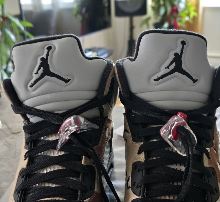 Jordan 5 Retro Supreme Desert Camo 5