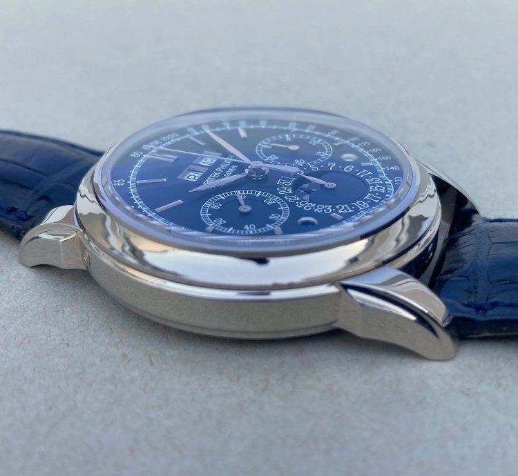 Patek Philippe Perpetual Calendar Chronograph 2019 Perpetual Calendar Chronograph 5270 Full Set