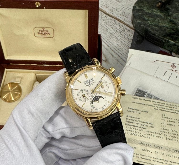 Patek Philippe Perpetual Calendar Chronograph 3970