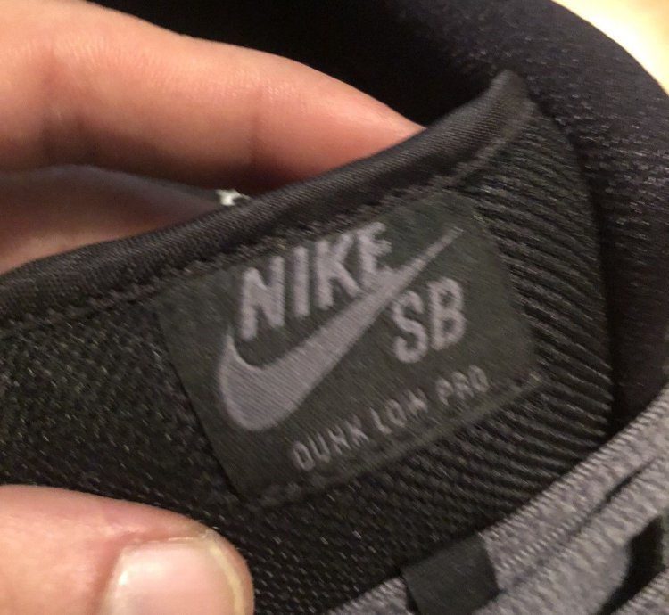 Nike Sb Dunk Low Dark Grey Black Gum