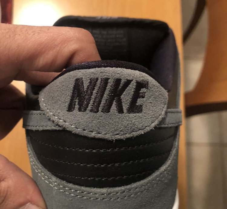 Nike Sb Dunk Low Dark Grey Black Gum