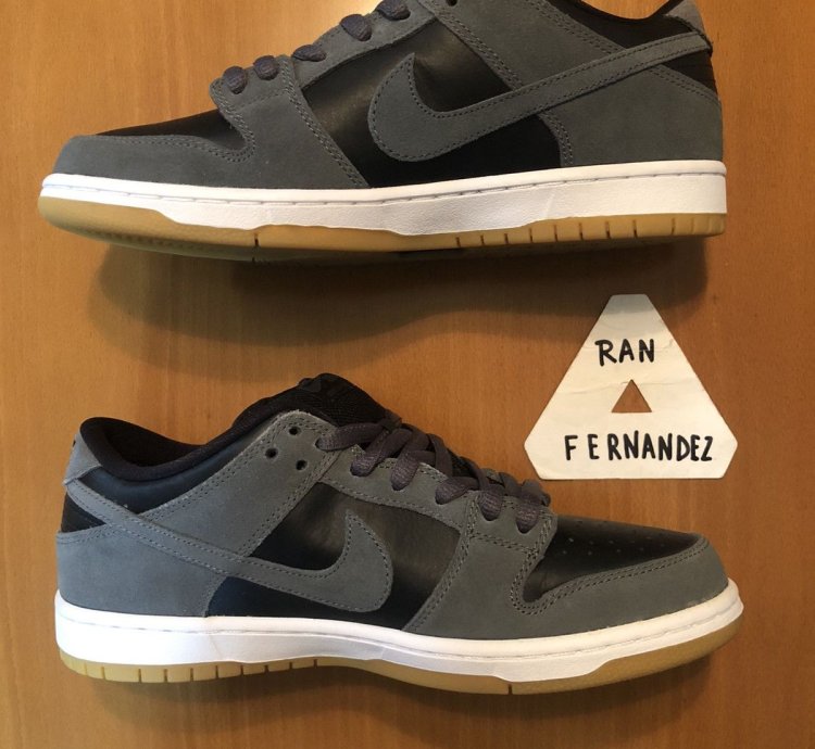 Nike Sb Dunk Low Dark Grey Black Gum