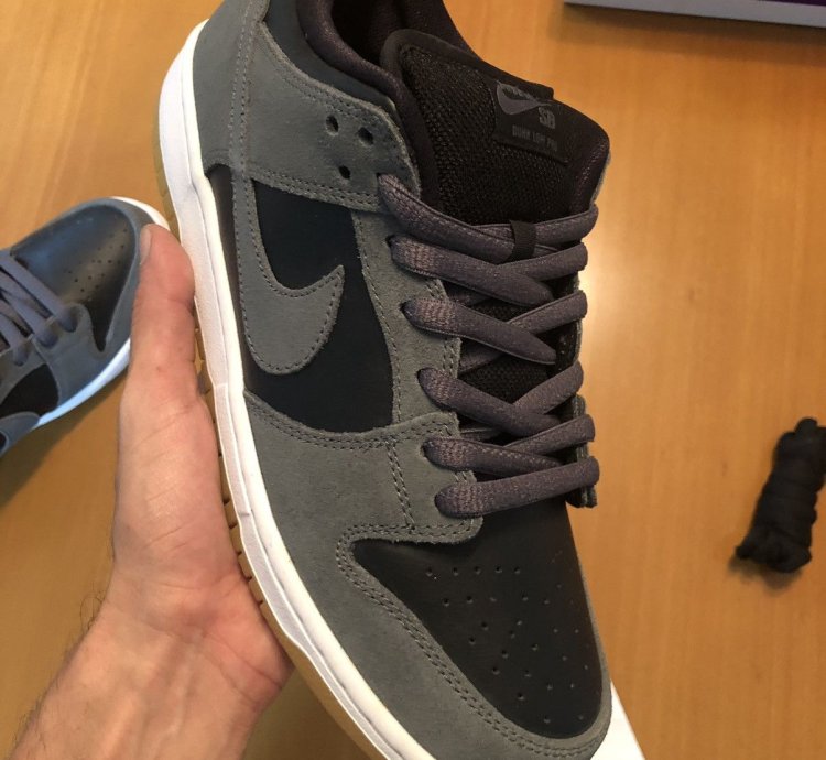 Nike Sb Dunk Low Dark Grey Black Gum