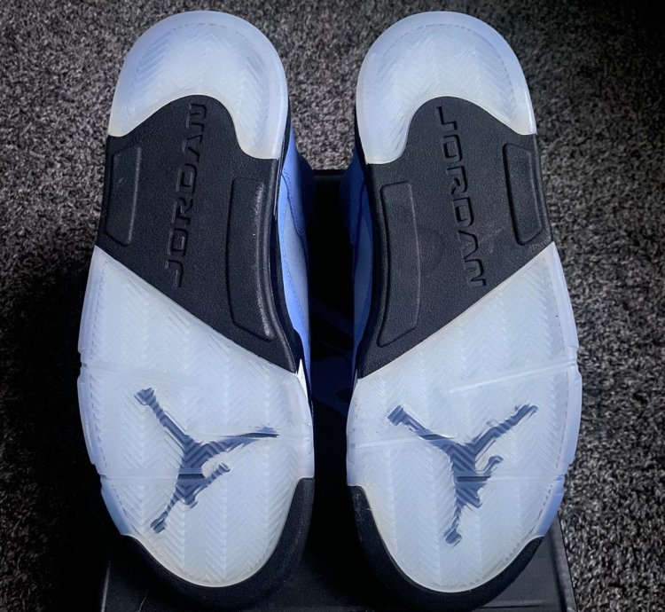 Jordan 5 Retro Unc University Blue