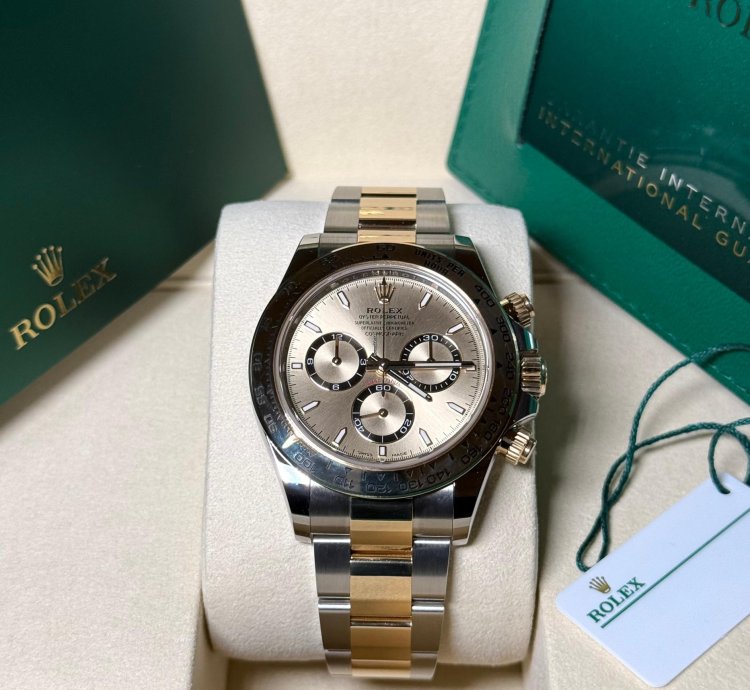 Rolex Daytona Ref 126503 - Neu - 2025 - Gold - Champagner Dial - Lc100 - Fullset