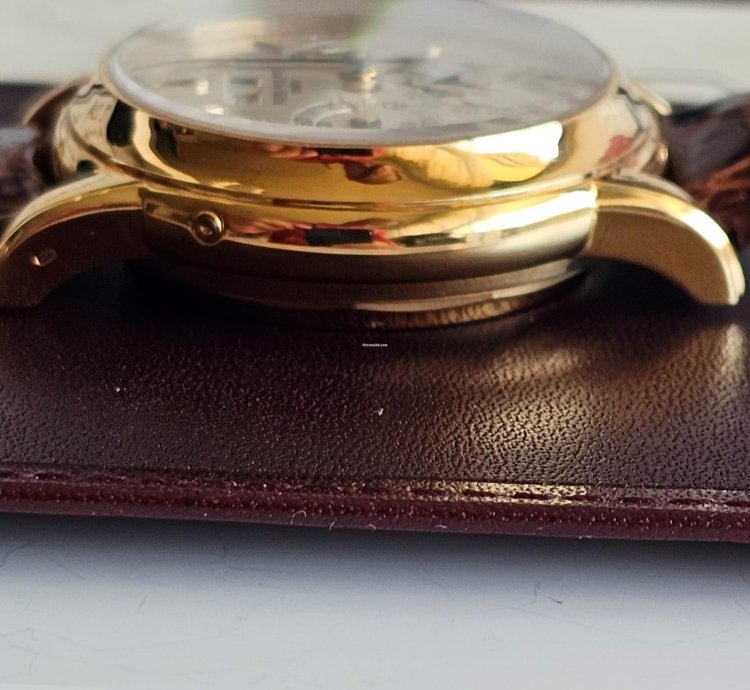 Patek Philippe Perpetual Calendar Chronograph 3970e Yellow Gold Second Series Full Set