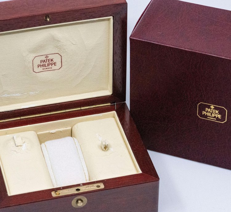 Patek Philippe Perpetual Calendar Chronograph 3970ej Full Set 3 Series