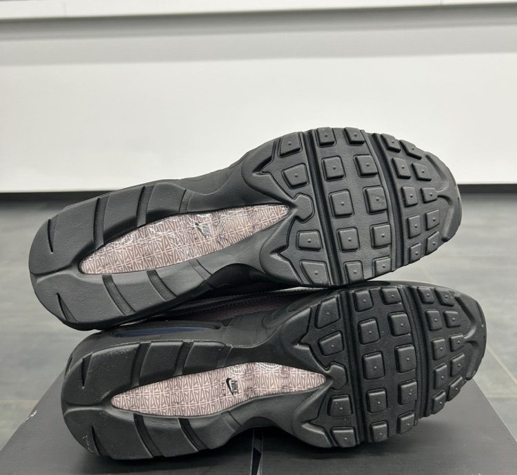 75968 Nike Air Max 95 Ma Maniere