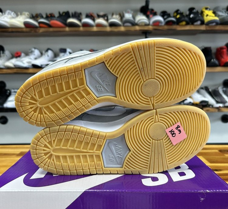 76037 Nike Dunk Low Sb Orange Label Grey Gum