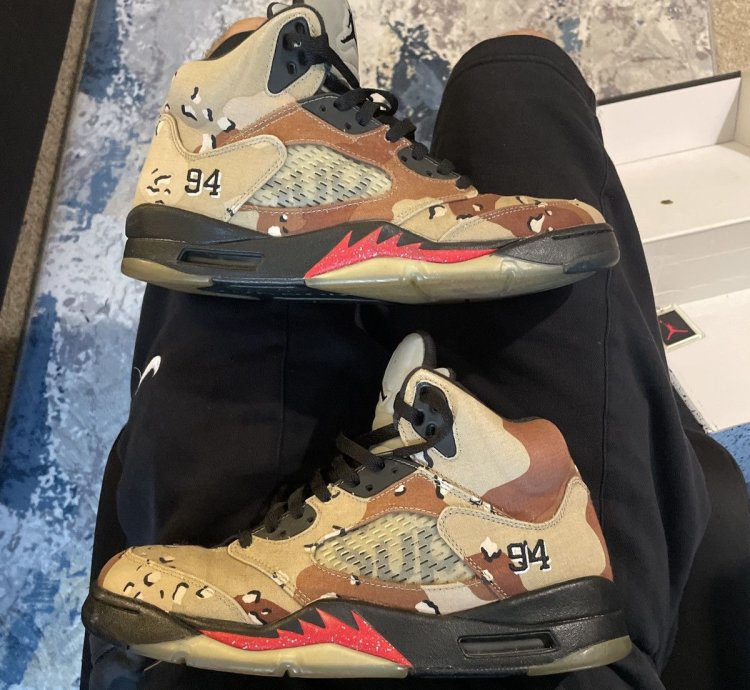 Jordan 5 Supreme