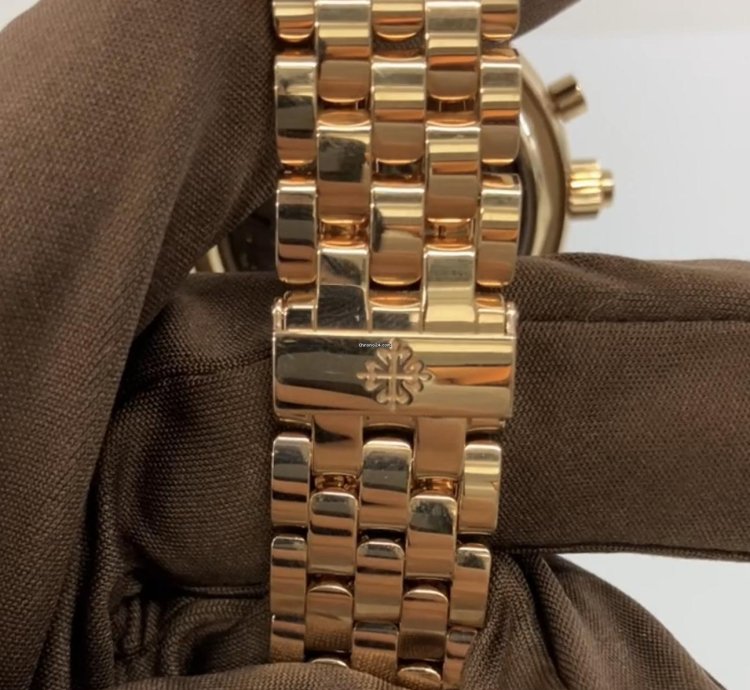 Patek Philippe Perpetual Calendar Chronograph 40mm Rose Gold - Black Dial - Bracelet 5204 1r-001