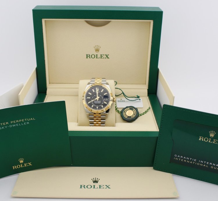 Rolex Sky-dweller Jubilee Sky-dweller Two-tone 18k Yellow Gold Steel 326933