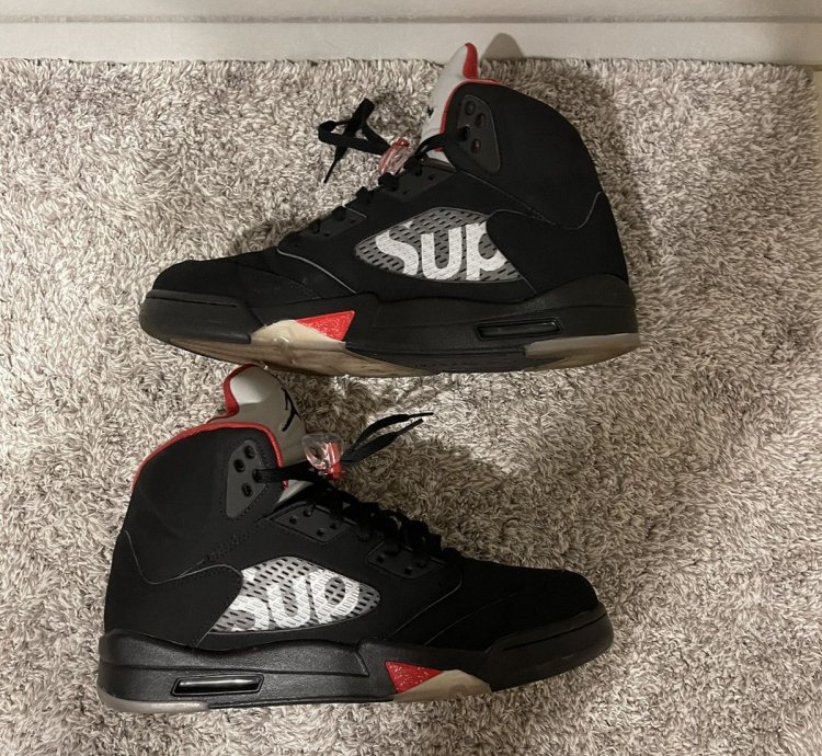 Jordan 5 Supreme Black Colorway