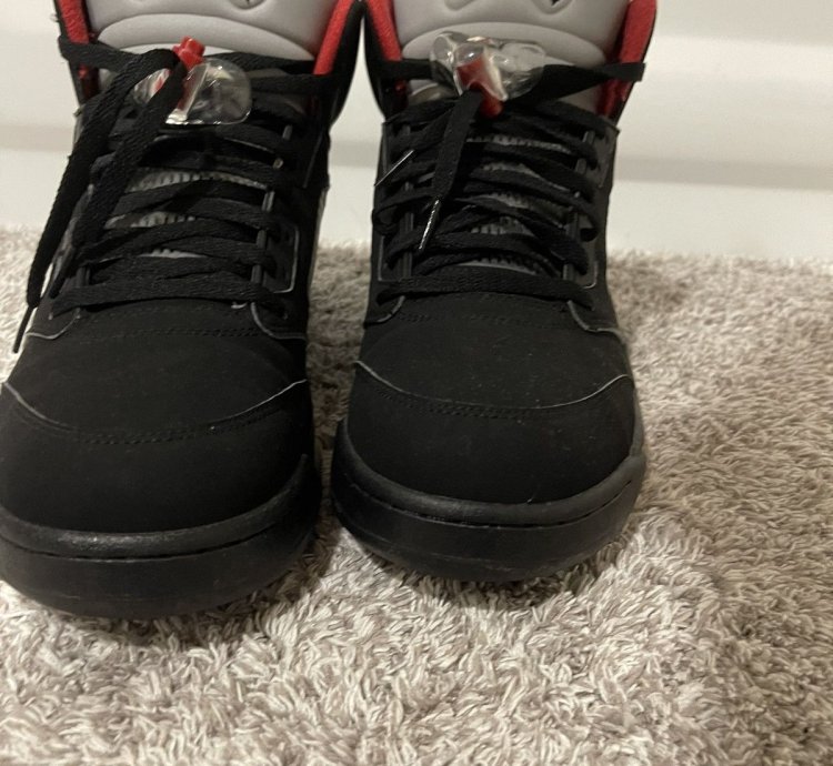 Jordan 5 Supreme Black Colorway