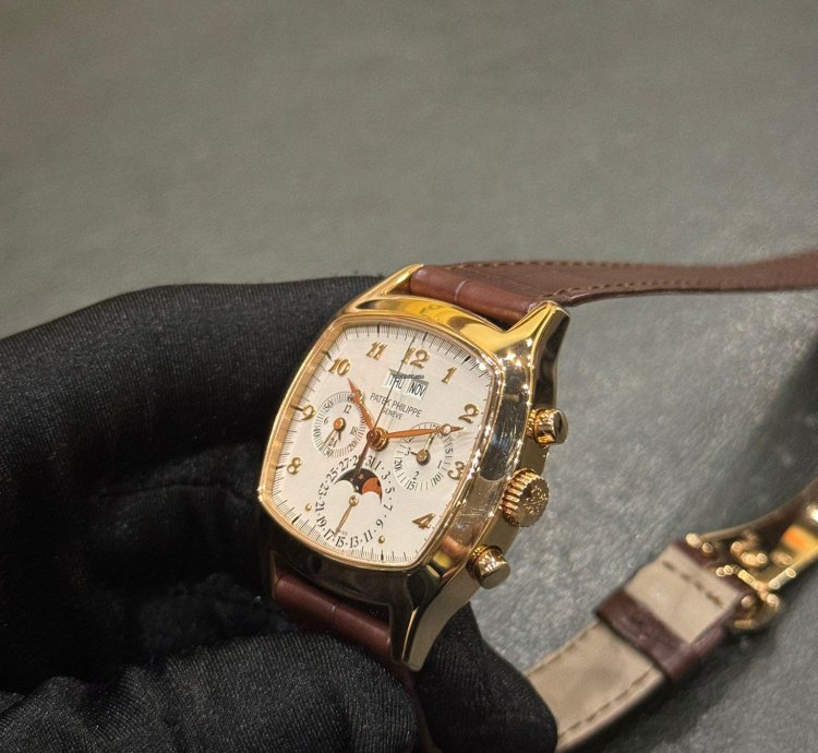Patek Philippe Perpetual Calendar Chronograph 5020