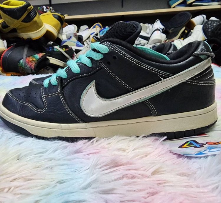 Nike Sb Dunk Low Diamond Supply