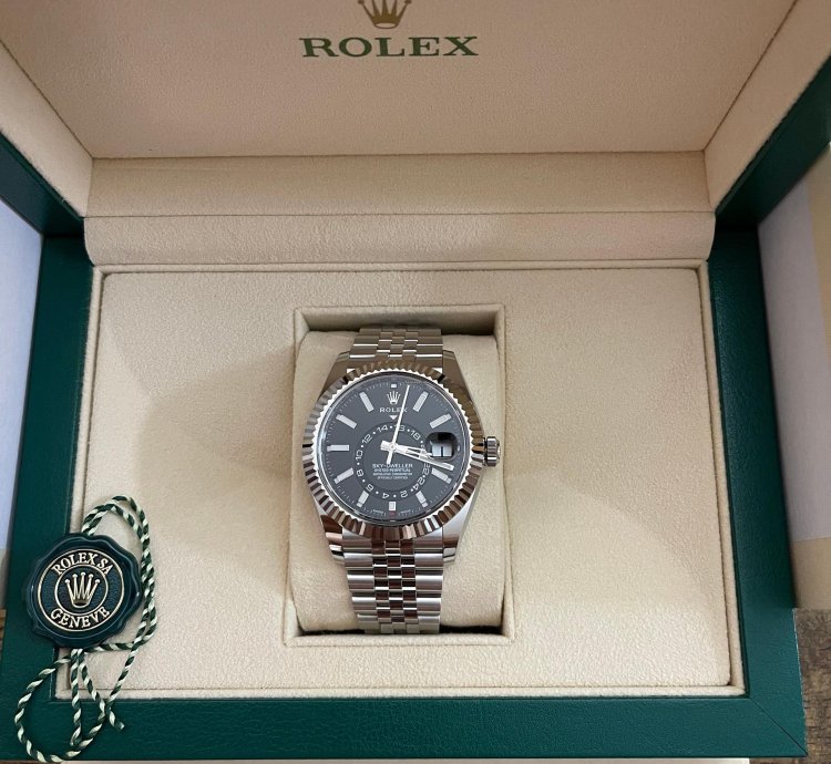 Rolex Sky-dweller Like New Jubilee Fullset