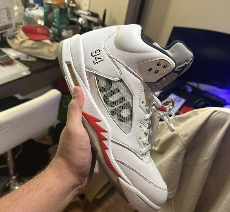 Jordan 5 Supreme Nike