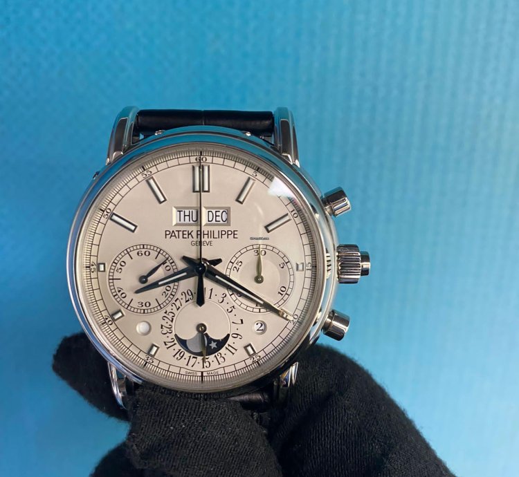 Patek Philippe Perpetual Calendar Chronograph 5204p-010 White Perpetual Calendar Chronograph