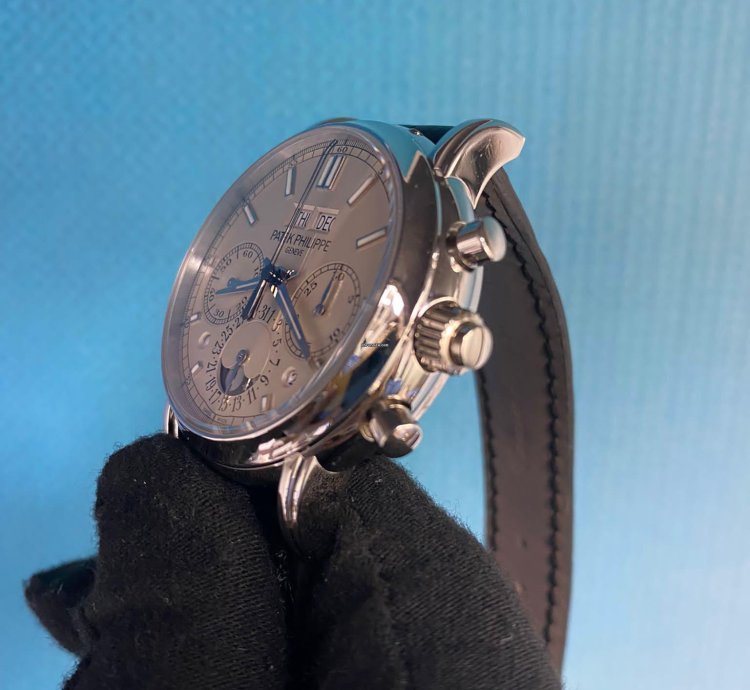 Patek Philippe Perpetual Calendar Chronograph 5204p-010 White Perpetual Calendar Chronograph