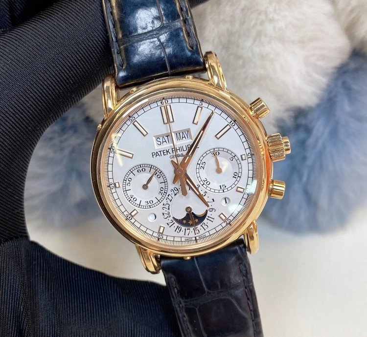 Patek Philippe Perpetual Calendar Chronograph 5204r-001