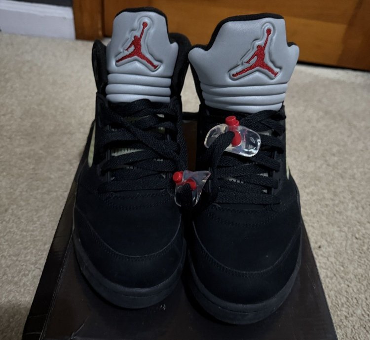 Jordan 5s Metallic 2011 Size 8