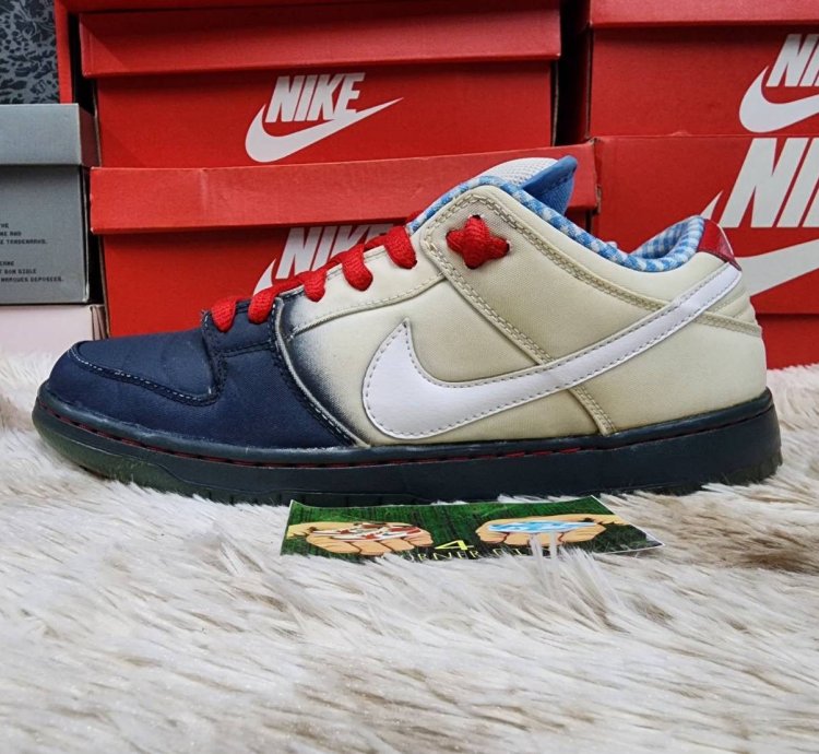 Nike Sb Dunk Low Dorothy