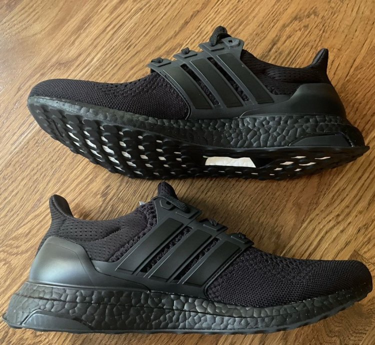 9 5 Ultraboost Triple Black 1 0 Dna 5 0 2 20 21 22 1 350