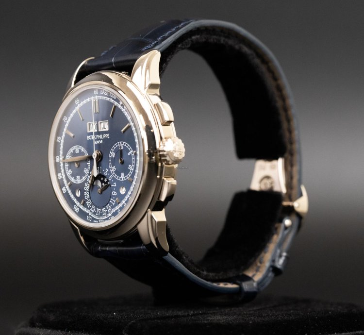 Patek Philippe Perpetual Calendar Chronograph 5270 Grand Complications Perpetual Calendar Chronograph
