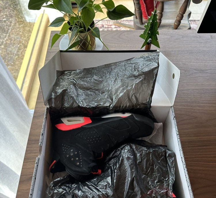 Jordan 6 Infrared