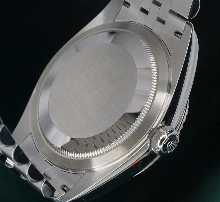 Rolex Sky-dweller Mint Complete Set Sky-dweller Blue Dial Jubilee Bracelet Fluted Bezel Steel 326934