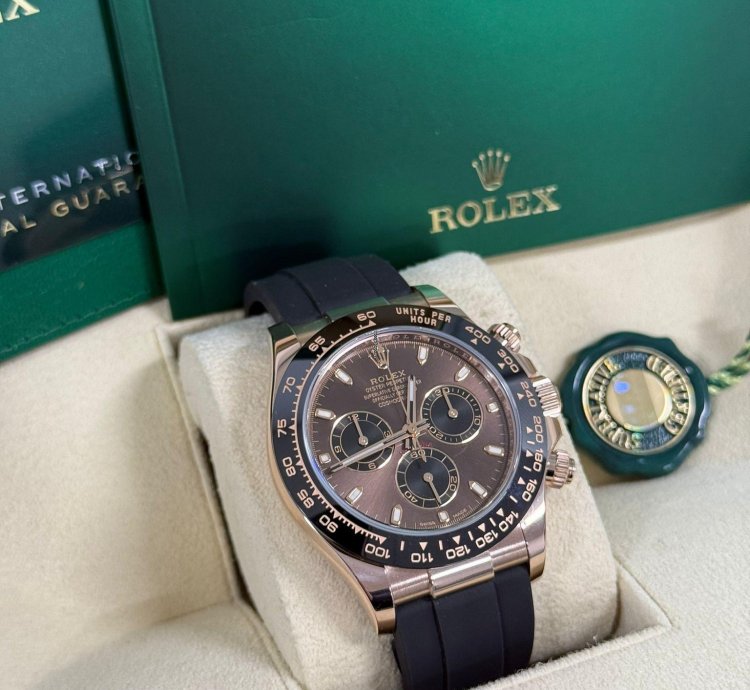 Rolex Daytona Rose Gold - Oysterflex - Chocolate - Unworn Box And Papers