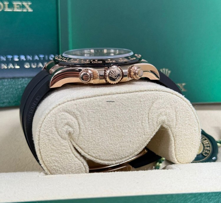 Rolex Daytona Rose Gold - Oysterflex - Chocolate - Unworn Box And Papers