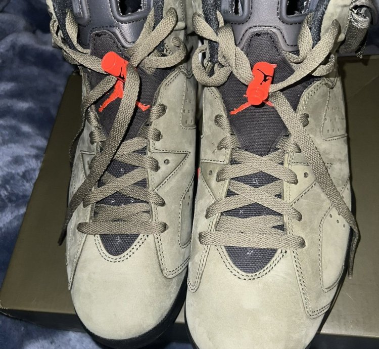 Jordan 6 Retro Travis Scott