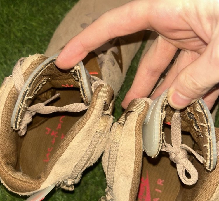 Jordan 6 Travis Scott Khaki