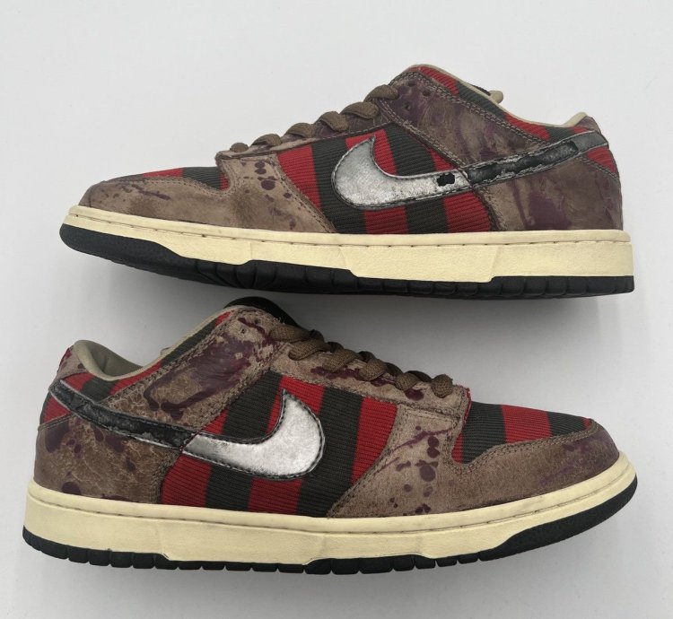 Nike Sb Dunk Low Freddy Krueger Rare Sample Size 9 Used