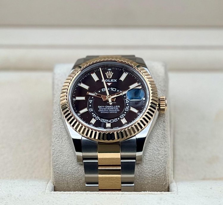 Rolex Sky-dweller Never Worn