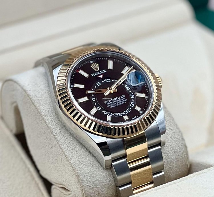 Rolex Sky-dweller Never Worn