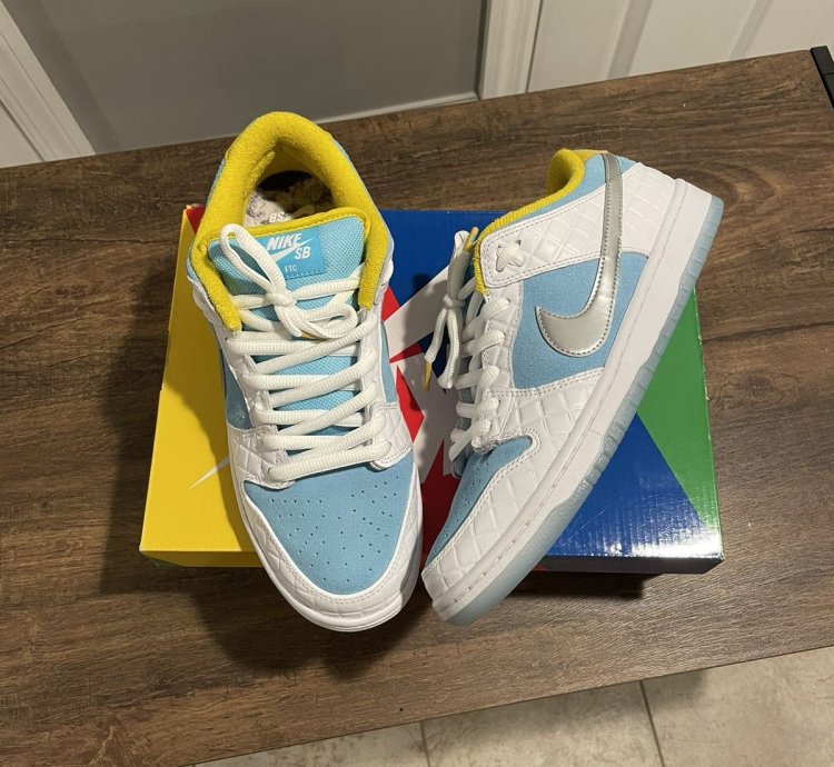 Nike Sb Dunk Low Ftc Lagoon Pulse