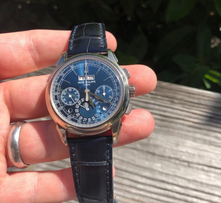 Patek Philippe Perpetual Calendar Chronograph 5270g-019 Blue Dial Perpetual Calendar Chronograph