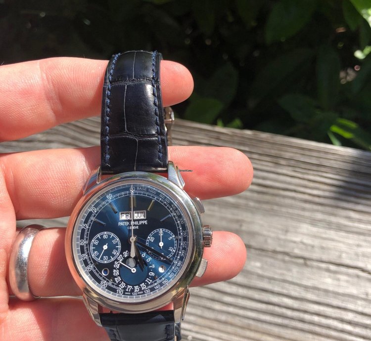 Patek Philippe Perpetual Calendar Chronograph 5270g-019 Blue Dial Perpetual Calendar Chronograph
