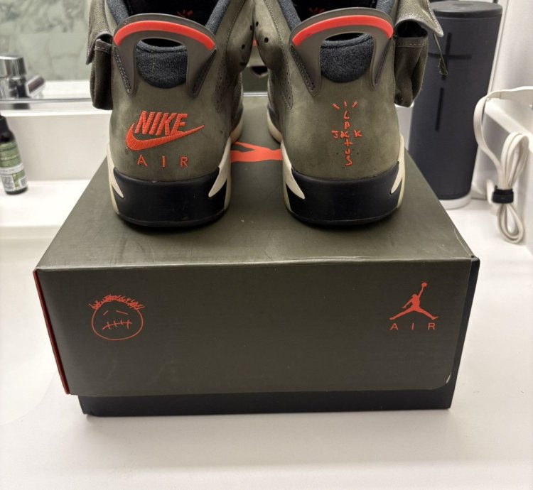 Jordan 6 Travis Scott Retro Olive