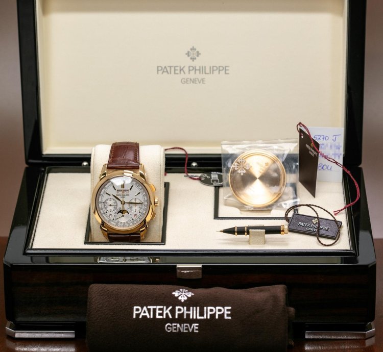 Patek Philippe Perpetual Calendar Chronograph 5270j-001