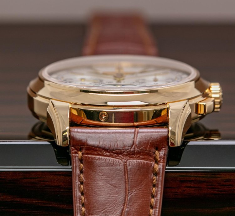 Patek Philippe Perpetual Calendar Chronograph 5270j-001