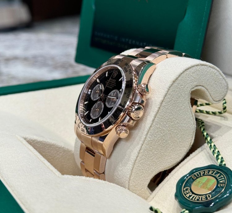 Rolex Daytona Rose Gold Black Dial 2024 126505 Full Set